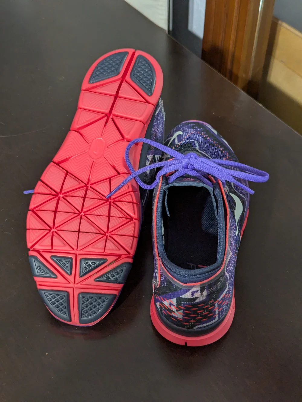 Nike Women’s Purple Patterned Running Shoes